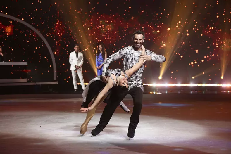 dancing on ice antena 1 26 martie 2022 (16)