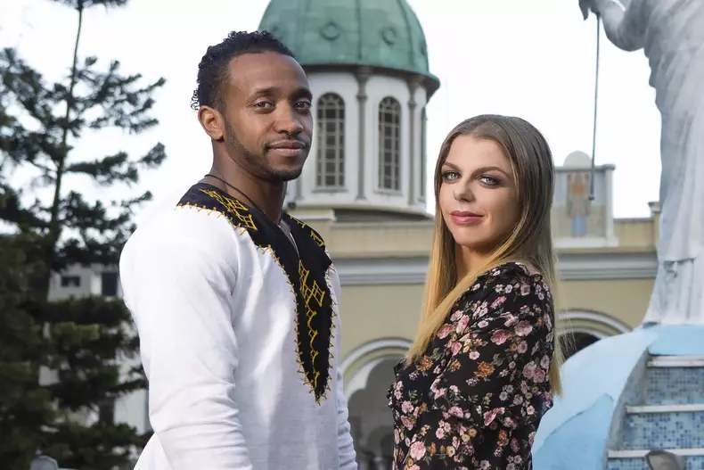 CR6230_90DayFiance_S9_PressAssets_AriBiniyam_030122