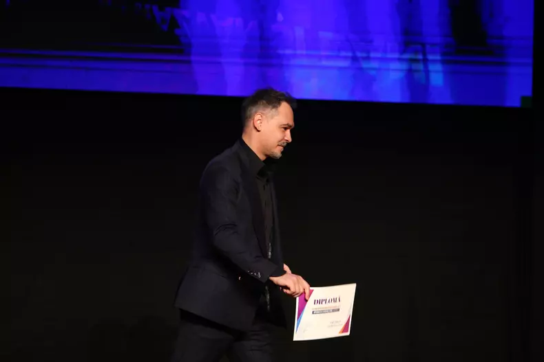 Cum arătau Răzvan și Dani acum 12 ani. Matinalii de la Antena 1 au câștigat premiul TVMania 2022 pentru „Cea mai bună emisiune de divertisment de zi”