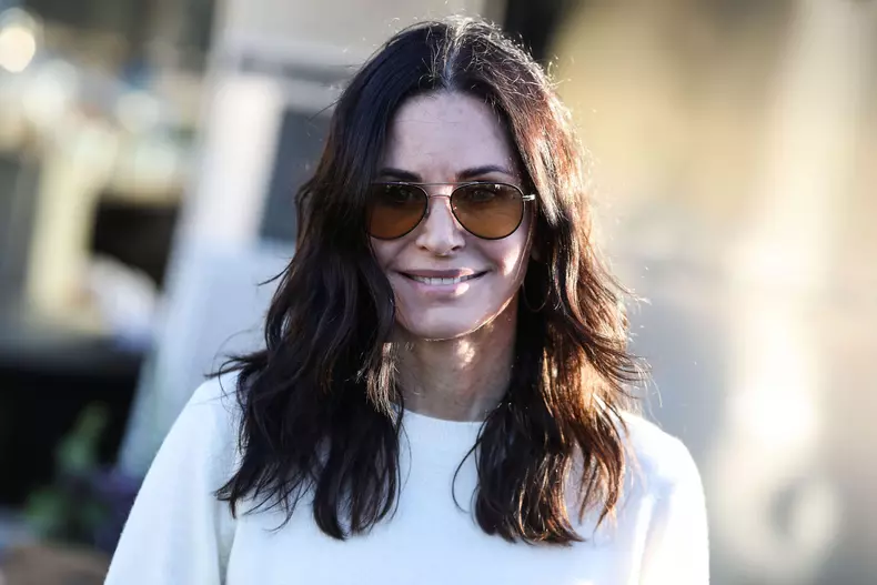 Courteney Cox, virală pe internet. Gestul uimitor făcut în plină stradă de actrița din „Prietenii tăi”