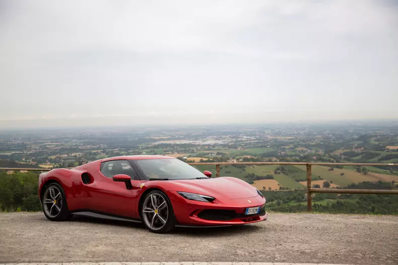 201_ultimatesupercar_0018