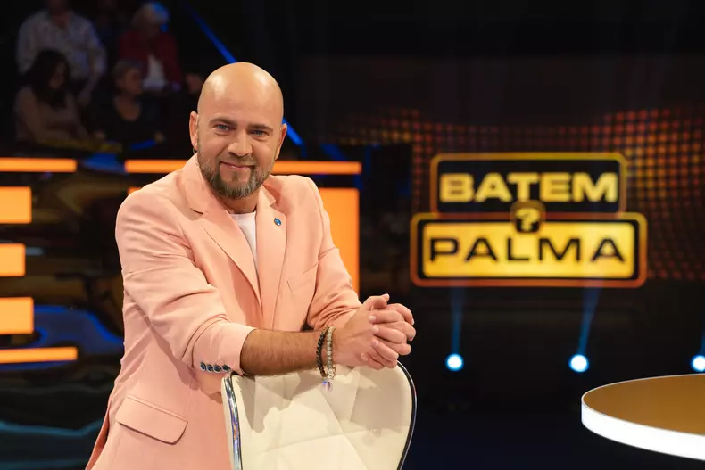 Cosmin Seleși (2)