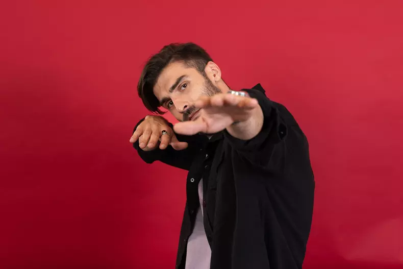 Daniel Nuță - Sasha (1)