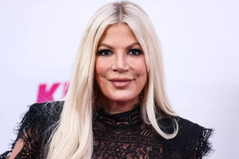 Tori Spelling, imagini îngrijorătoare. Cum au surprins-o paparazzi la ieșirea din spital