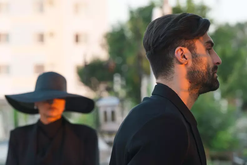 Sasha, Zina, personaje din Groapa, Pro TV