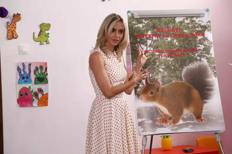 Andreea Perju joacă în serialul „Bravo, tată!”. Ce personaj interpretează (2)