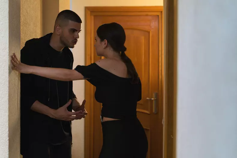 Ce se întâmplă în „Groapa”, episodul 4. Apar noi provocări în povestea familiei Vlahu 