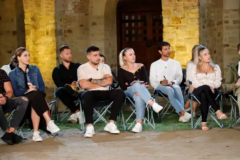 Cove, despre noua etapă a reality show-ului „Cursa iubirii”. Când încep eliminările