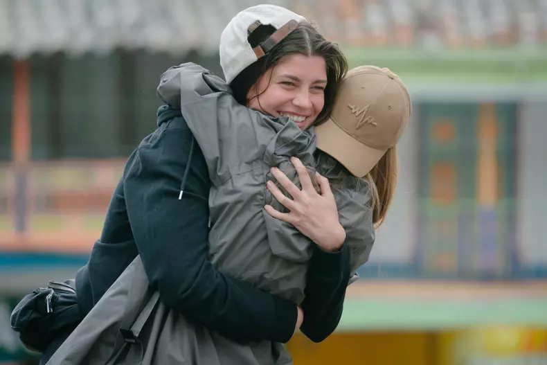 Laura si Sanziana au castigat prima imunitate_3