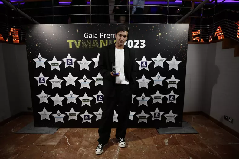 Cele mai superbe ținute de la Premiile TVmania 2023 (16)