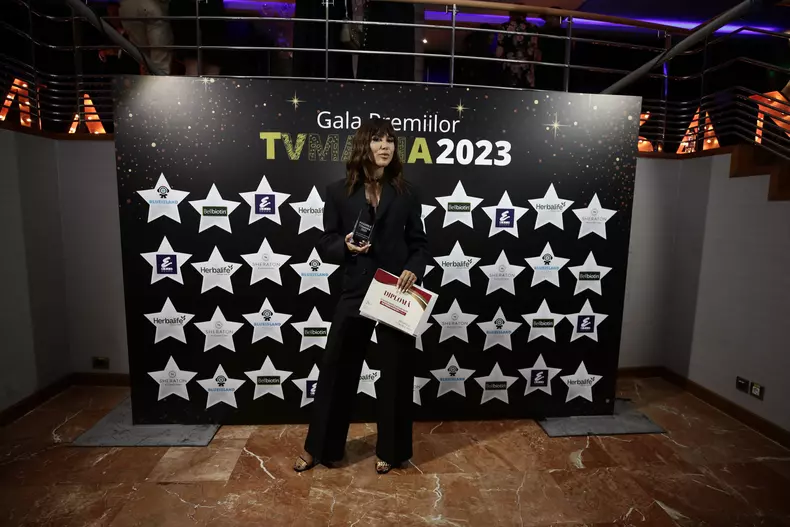 Cele mai superbe ținute de la Premiile TVmania 2023 (24)
