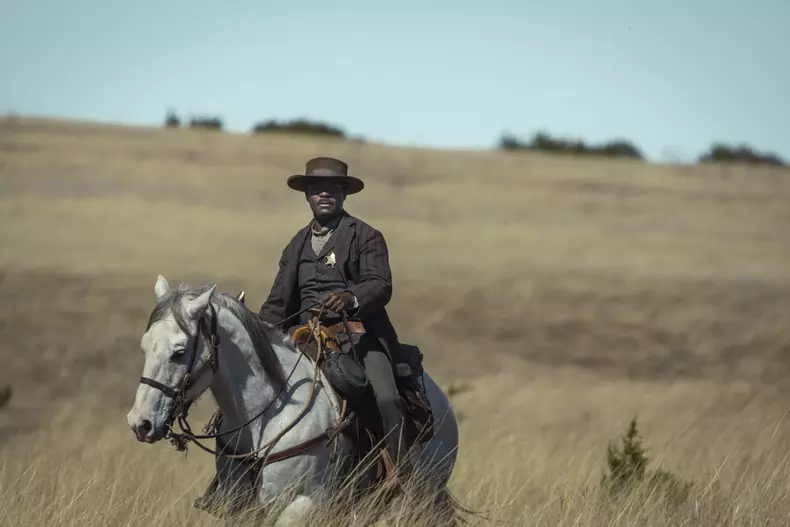 „Lawmen Bass Reeves”, tot ce trebuie să știi despre noul serial de pe SkyShowtime. Poveste, distribuție, trailer (9)