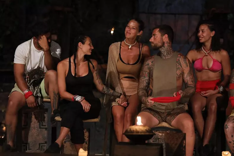 Elena Marin și Roxana Nemeș, eliminate de la Survivor All Stars 2024. Primele declarații. (4)