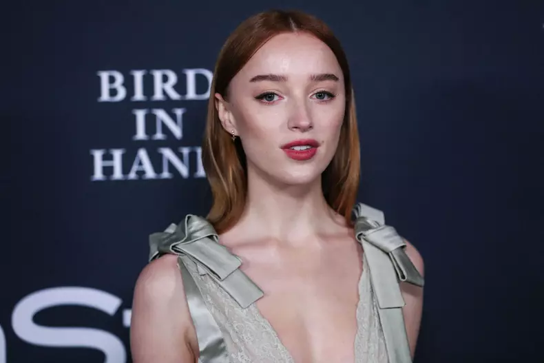 Phoebe Dynevor