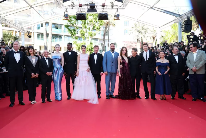 distributia din Kinds of Kindness, la Cannes 2024