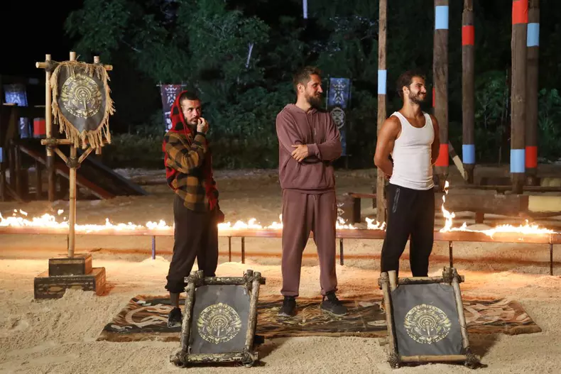 Robert Moscalu, eliminat de la Survivor All Stars  (8)