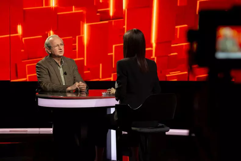 dan-puric-invitat-la-40-de-intrebari-cu-denise-rifai-kanal-d