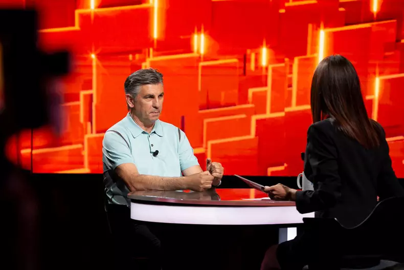 ionut_lupescu_40-de-intrebari-cu-denise-rifai-kanal-d
