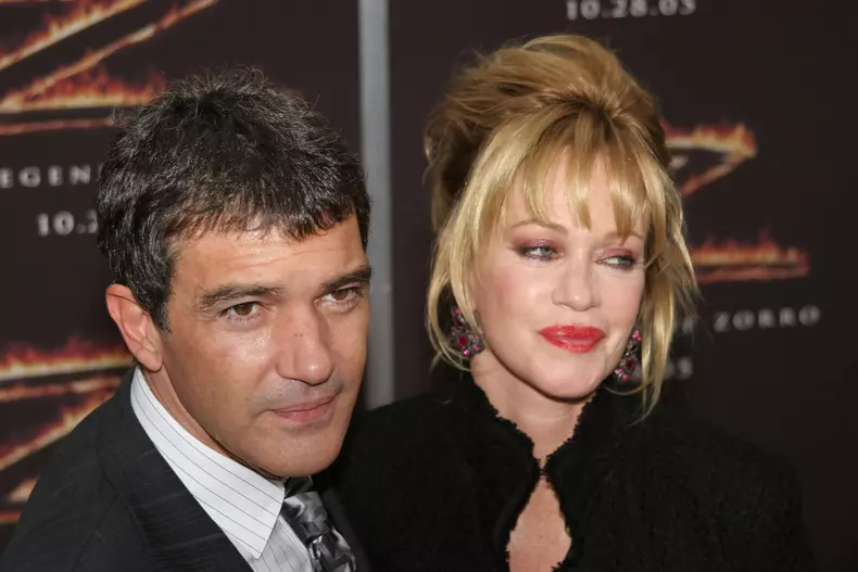 Antonio Banderas, relație strânsă cu Melanie Griffith și Dakota Johnson