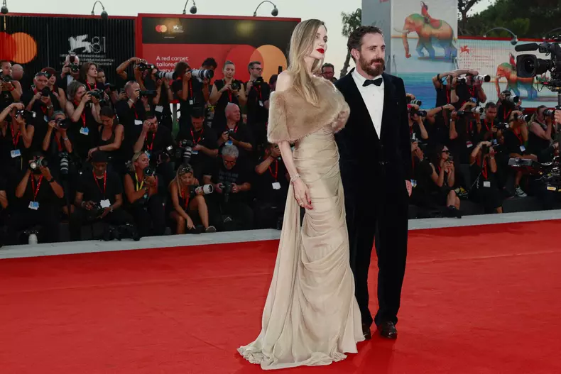 Anfgelina Jolie, ovaționată în picioare la Festivalul de Film de la Veneția 2024 