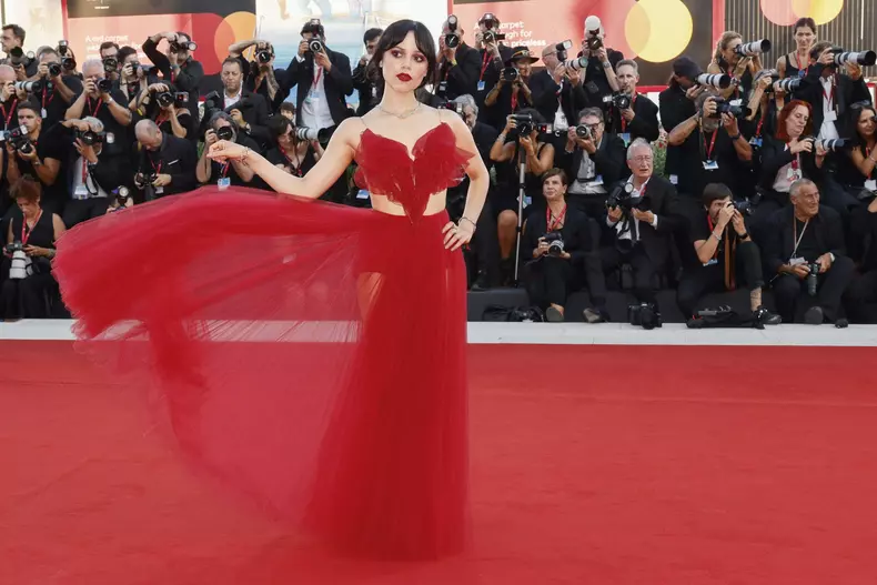 Jenna Ortega, la Festivalul de Film de la Veneția 2024