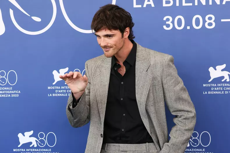 Cine este iubita lui Jacob Elordi, Olivia Jade