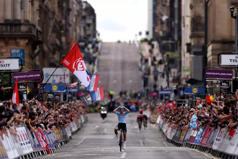 Cine transmite Campionatele Mondiale de ciclism. Programul complet al probelor