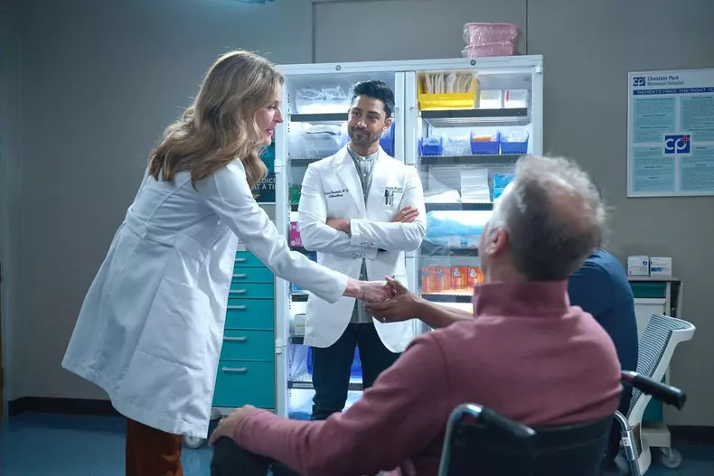 Serialul 6 din „The Resident” este pe Netflix  (7)