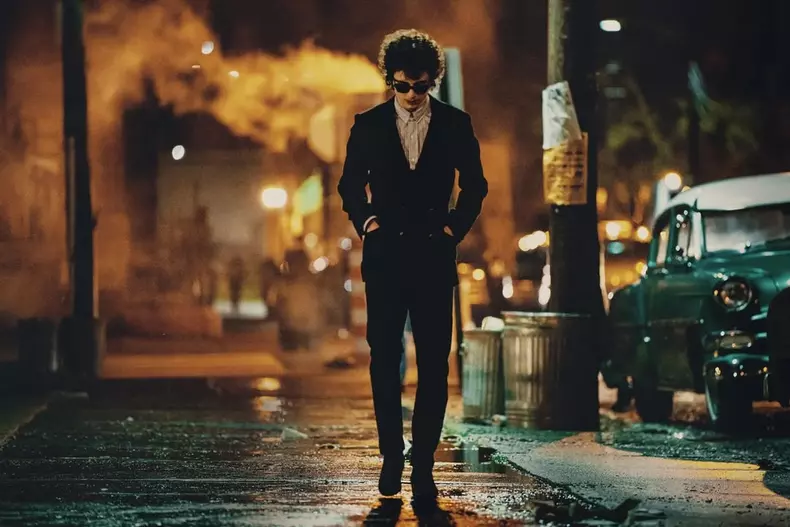 Timothée Chalamet cântă live în „A Complete Unknown”  (2)