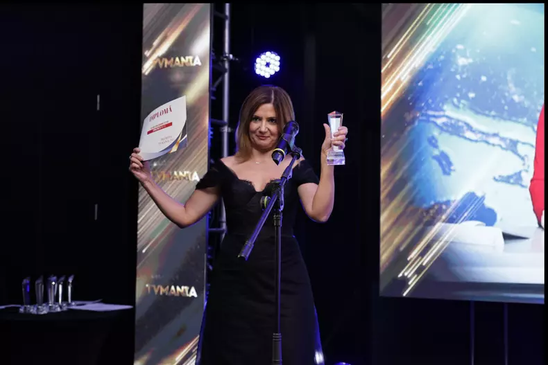 Amalia Enache la premiile TVmania 2024 b
