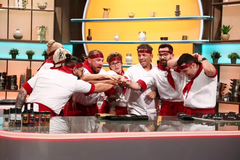Echipa lui chef Stefan a castigat primul battle