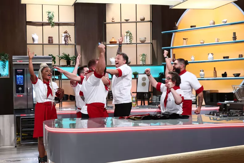 Echipa rosie a castigat battle-ul aseara