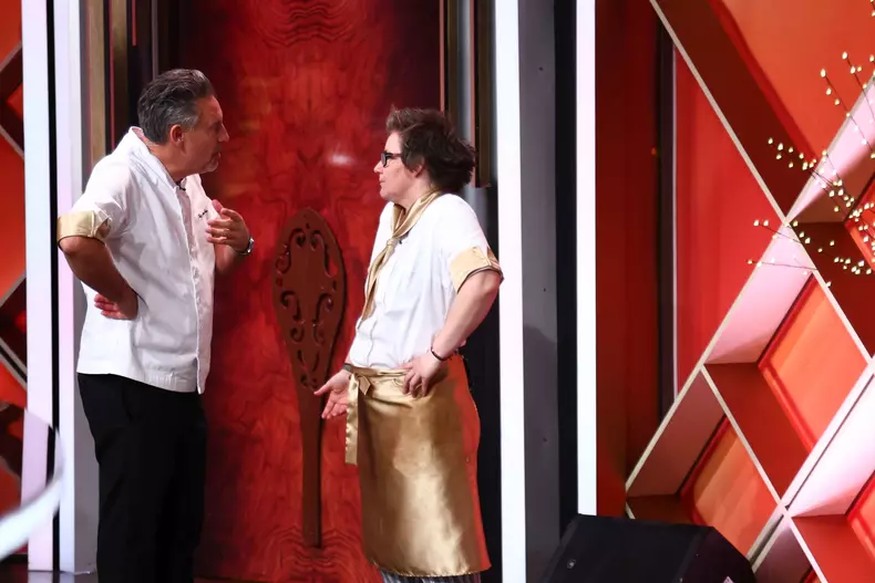 Simona a parasit competitia