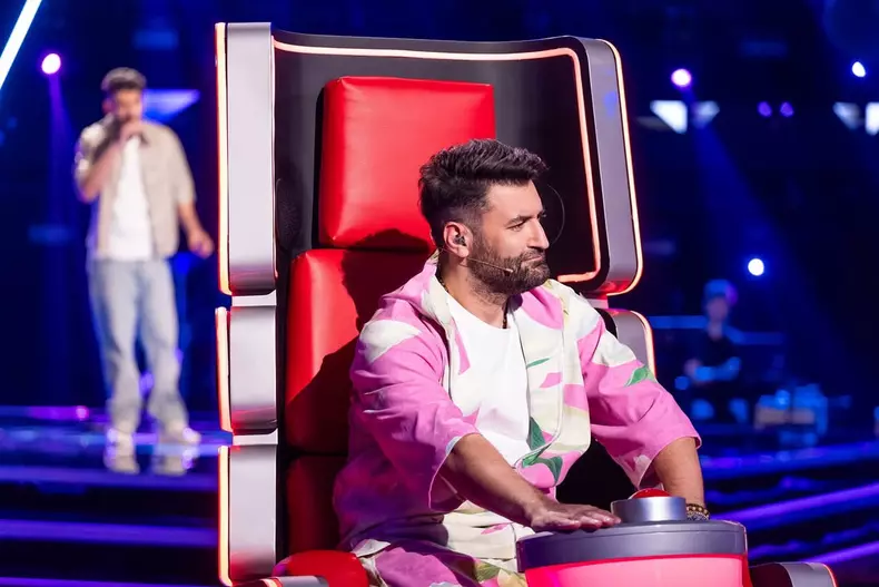 Smiley-Vocea-Romaniei-6