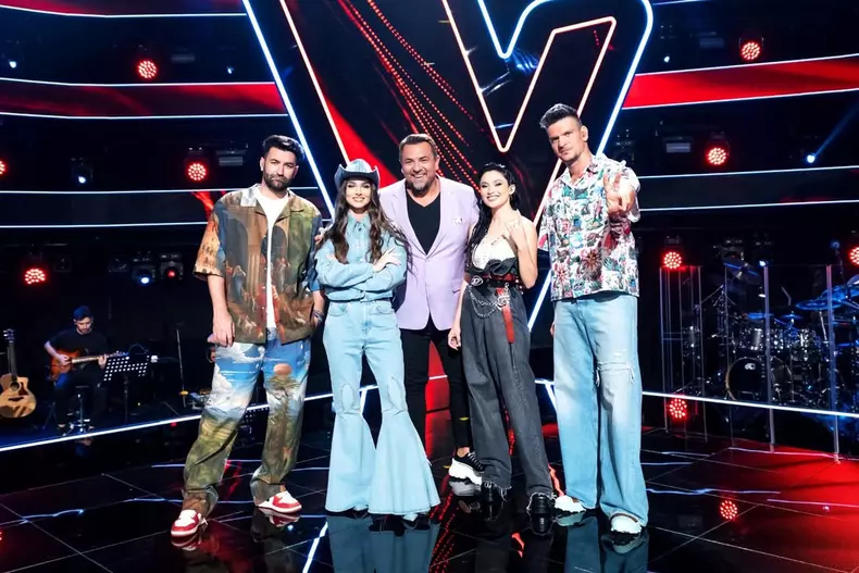 Smiley-Vocea-Romaniei-9