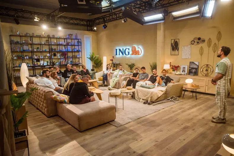 Dani și concurenții Power Couple