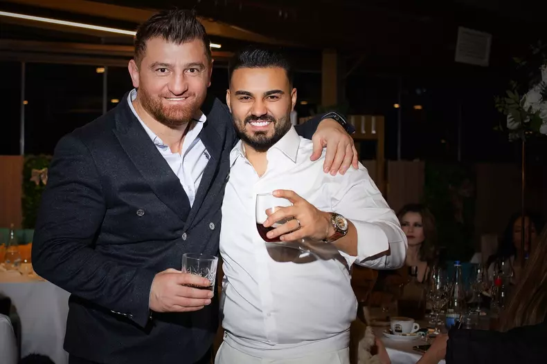 De ce parinții lui Jador au lipsit de la nunta lui  (15)