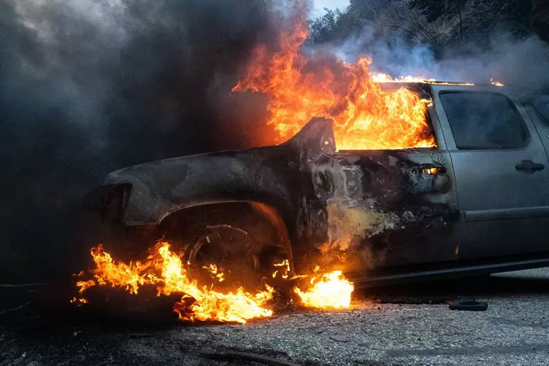 Incendii-Los-Angeles-4