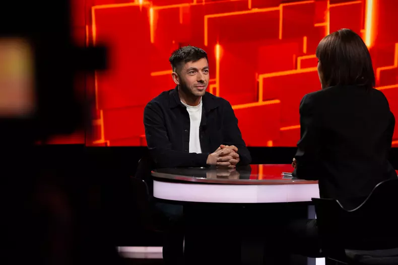 MIRCEA_BRAVO invitat la 40 de intrebari cu Denise Rifai