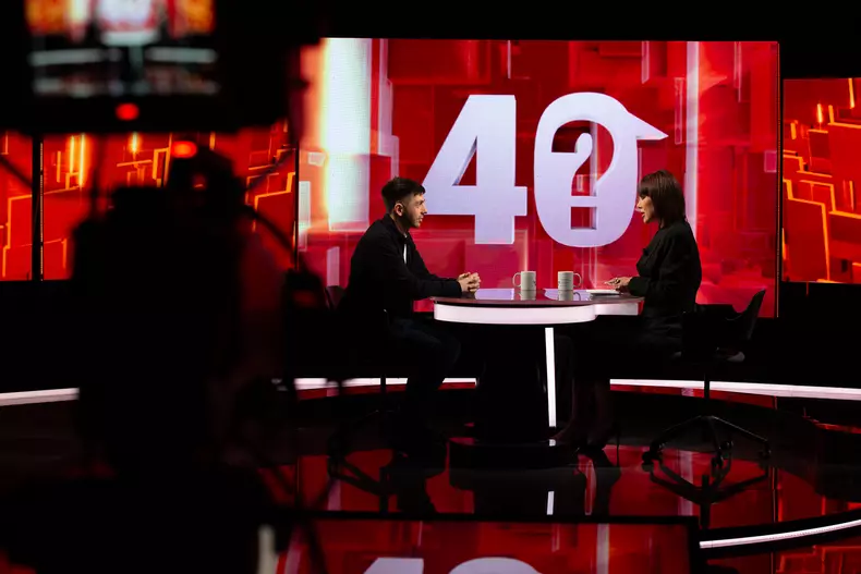 MIRCEA_BRAVO invitat la 40 de intrebari cu Denise Rifai_Kanal D