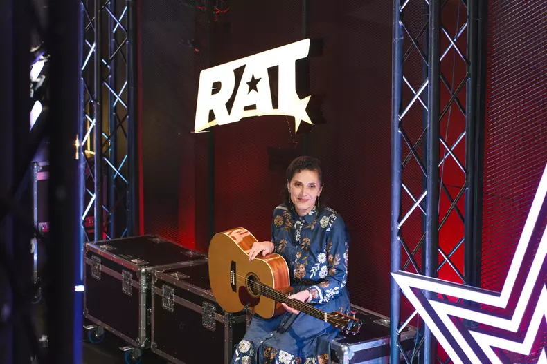 Mihaela Breaban - Romanii au talent (1)
