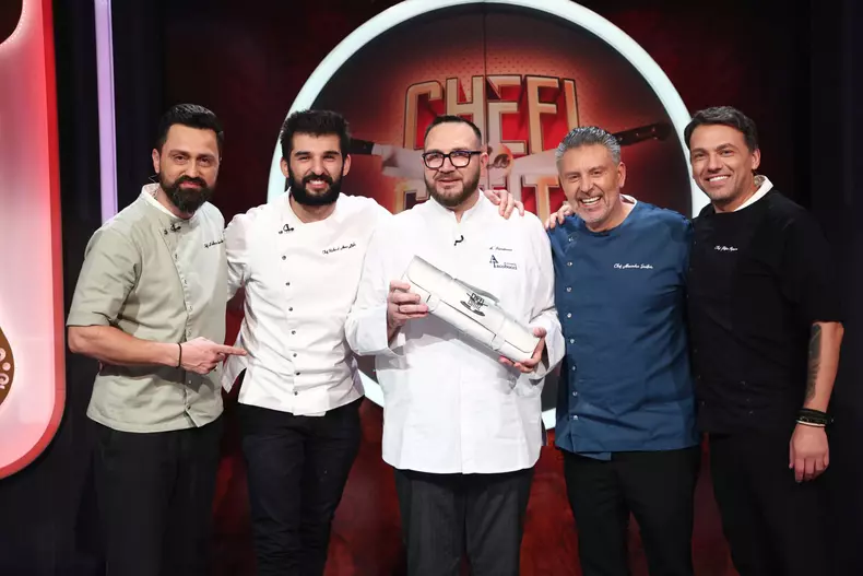 Chef Iacobucci, alaturi de juratii Chefi la cutite