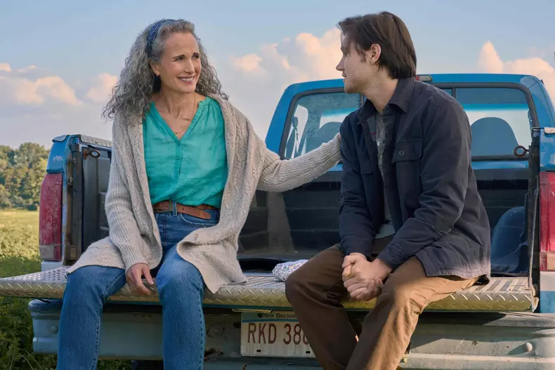 Drumul spre casa S3_TheWayHome_S3_EP305_2642_RT (13)