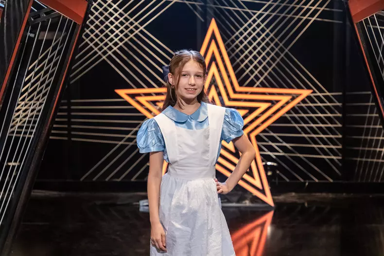Natasha Pop - Romanii au talent (2) (1)