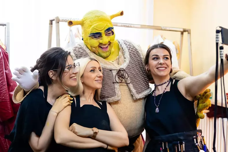 Horia-Brenciu-Shrek-1