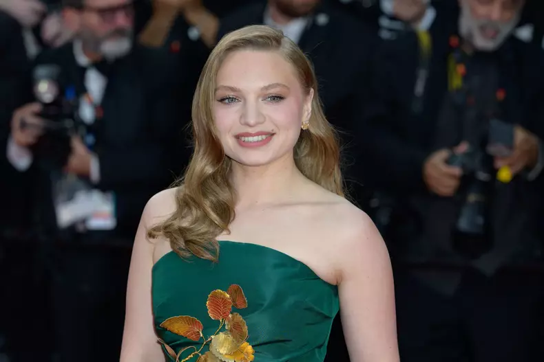Mia Threapleton, la Cannes 2025 