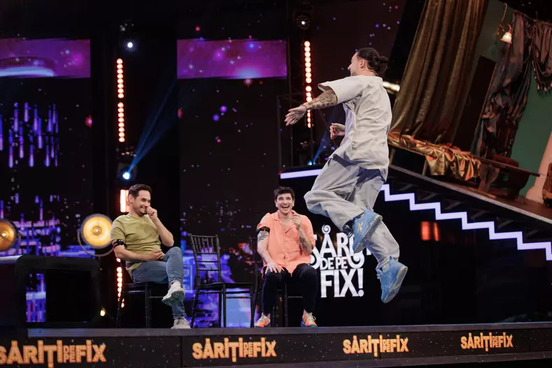 Săriți de pe fix (3)