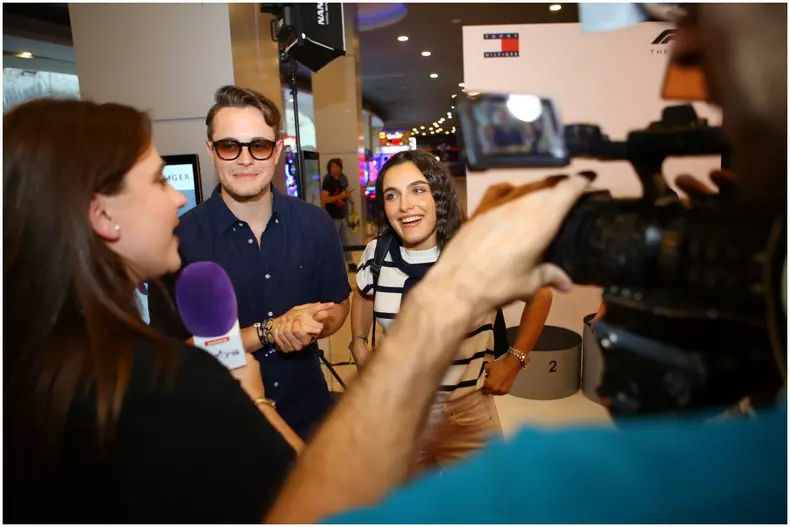 alexia-eram-aris-premiera-f1.filmul