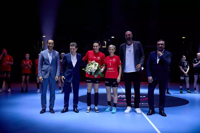 gala-neagu-polivalenta (6)