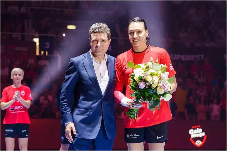 nicusor-dan-cristina-neagu-gala-neagu-polivalenta
